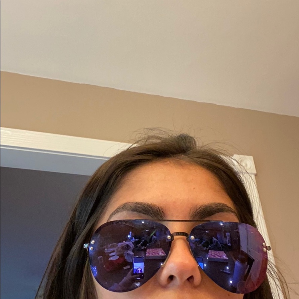 sunglasses - Picture 4 of 4